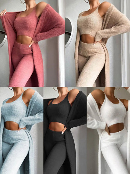 Cozy 3-Piece Fall Winter Women's Fleece Pajama Set with Robe - Soft Lounge Wear for Ultimate Comfort